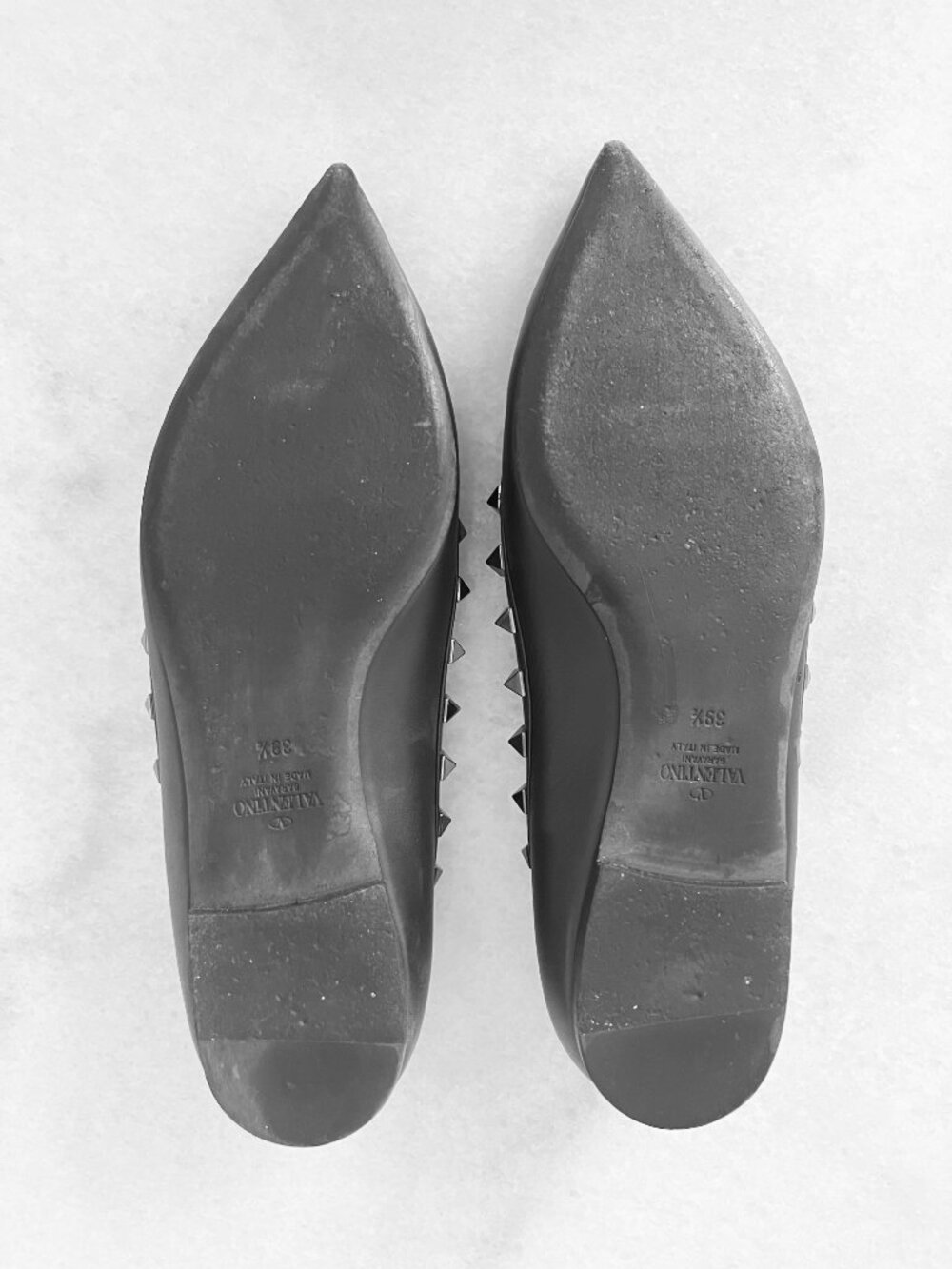 Valentino Garavani Rockstud Black Leather Pointed Toe Ballet Flats, Size 9.5 - Picture 6 of 6